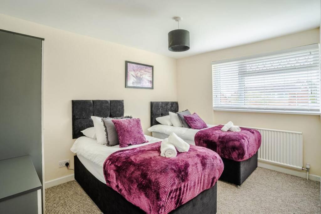 Off Road Parking, Smart Tv In Each Room! Swansea Buitenkant foto