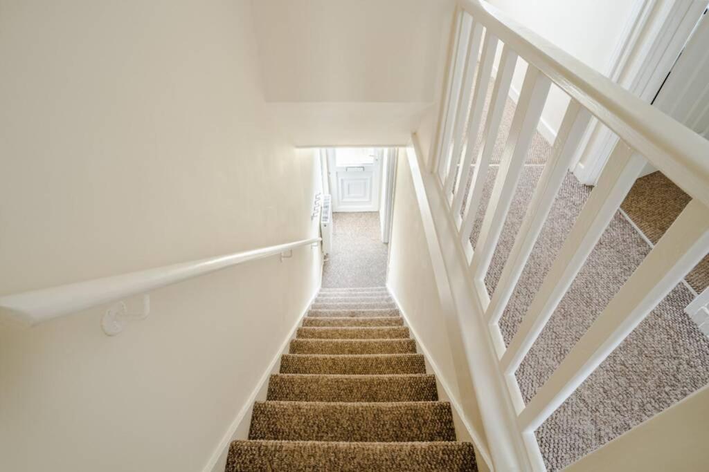 Off Road Parking, Smart Tv In Each Room! Swansea Buitenkant foto