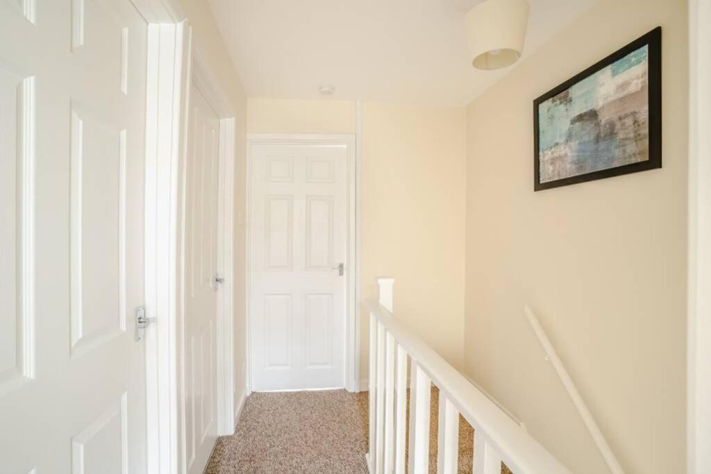 Off Road Parking, Smart Tv In Each Room! Swansea Buitenkant foto